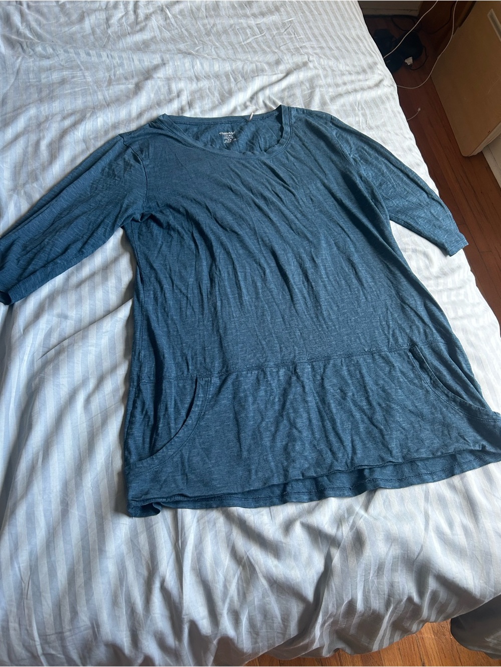 Toad&Co Teal-Blue Scoop Neck Tunic with Front Pockets